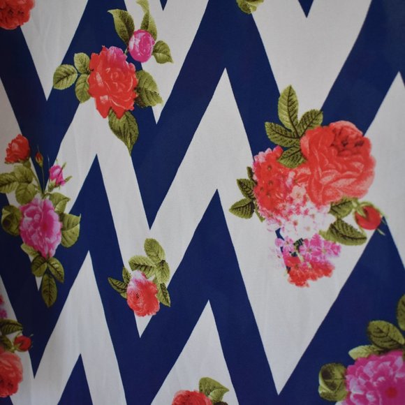 NWT Chevron Shirley - Picture 6 of 6